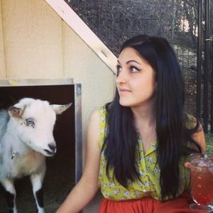 Meet your Posher, Jennie